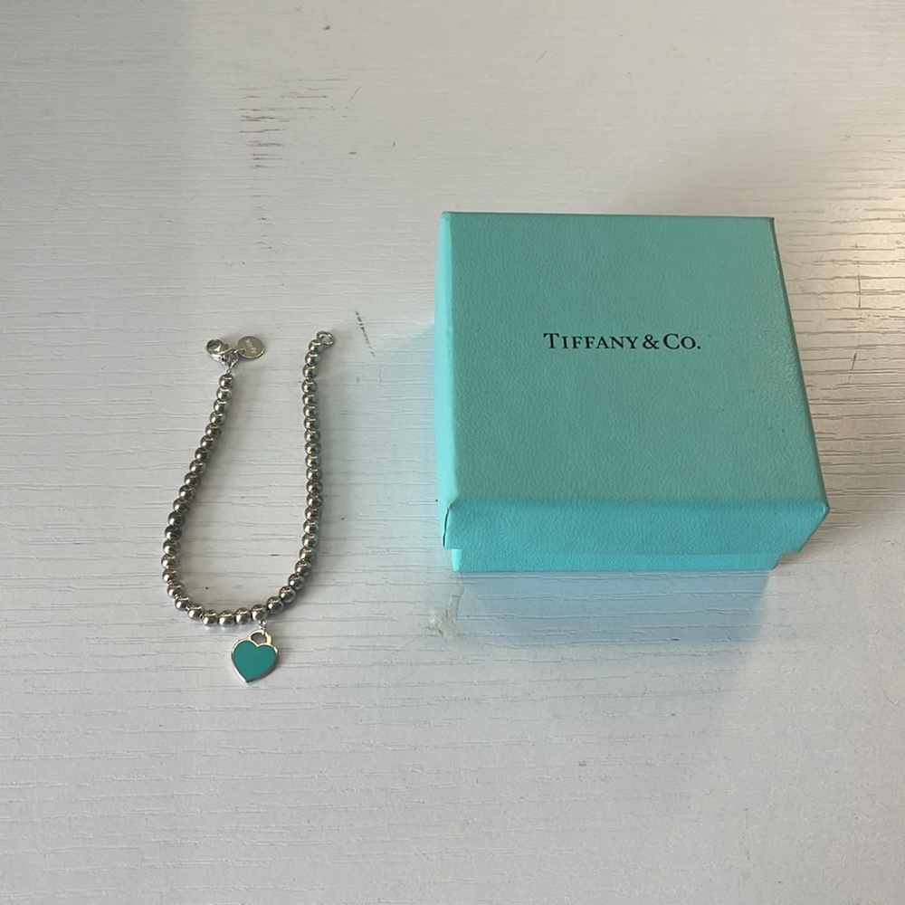 Tiffany & Co “Return to TIFFANY” Blue Heart Tag Bracelet